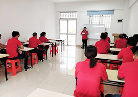 廣州保潔公司，糾正室內(nèi)環(huán)境清潔常見(jiàn)的幾個(gè)誤區(qū)